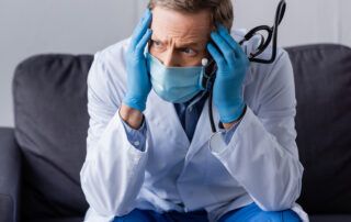 burnout en medicina o desgaste profesional