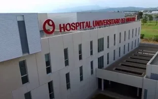 Fachada del Hospital Universitario del Vinalopó en Elche, único departamento de gestión privada de la sanidad pública valenciana